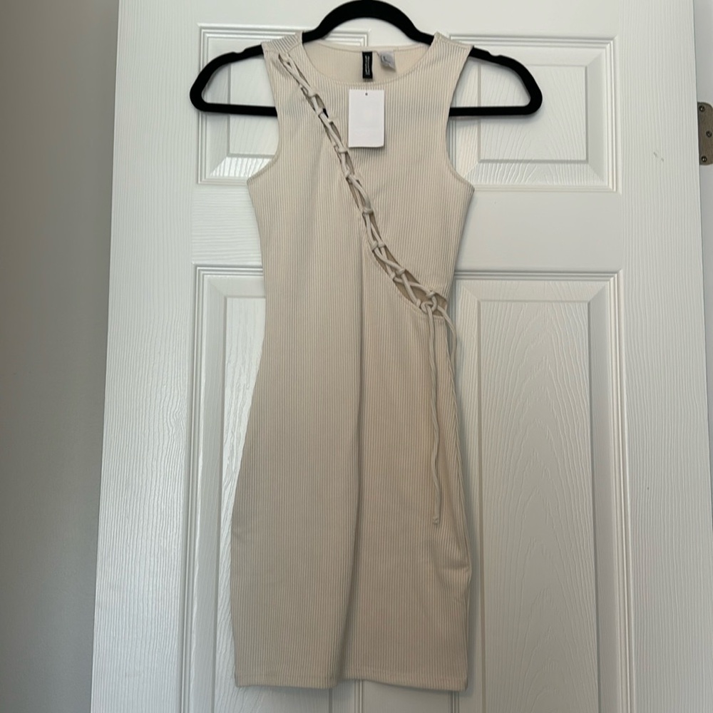 H&M ribbed cut out dress